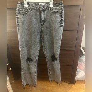 Black Tilly’s straight leg jeans size 29